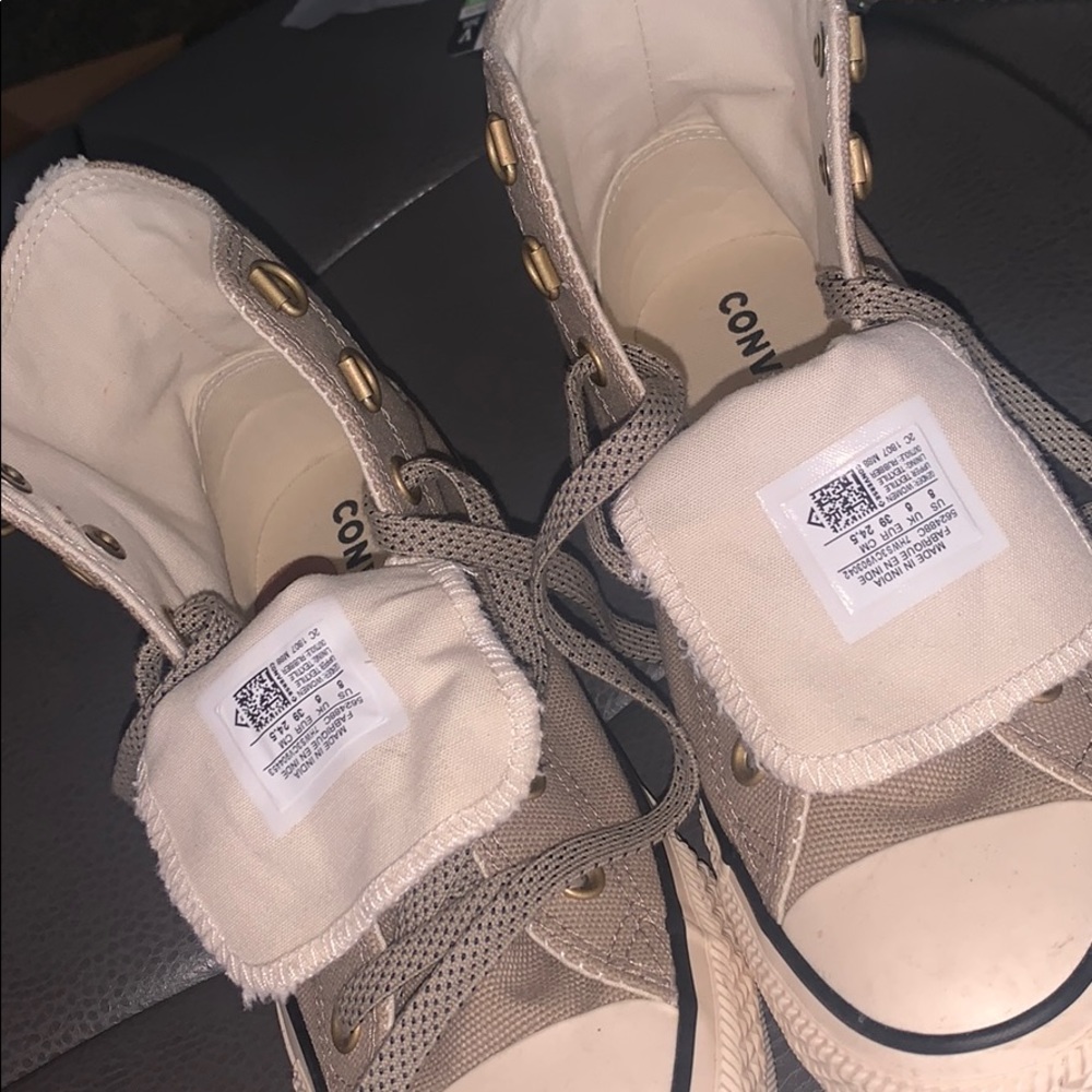 Converse W/ Fur Flaps #Lovely